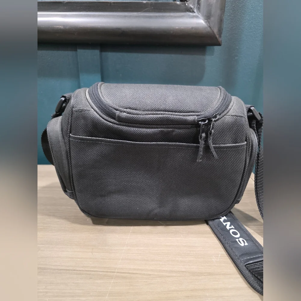 Sony LCS-CSH Soft Carrying Case Camcorders Camera 9x8